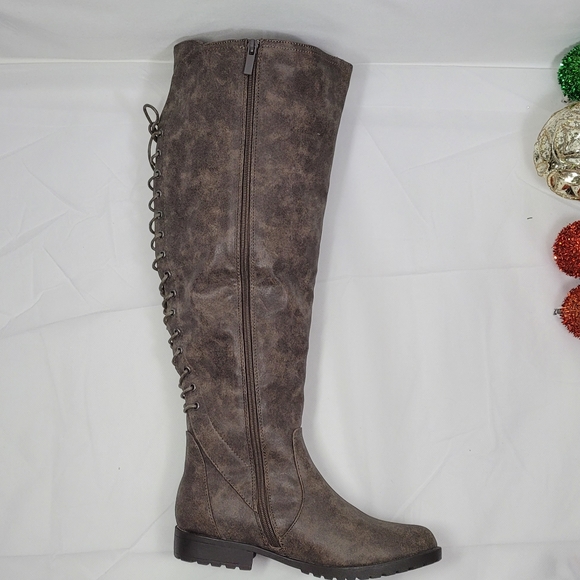 Maurices Layla WC Boots - Picture 2 of 12